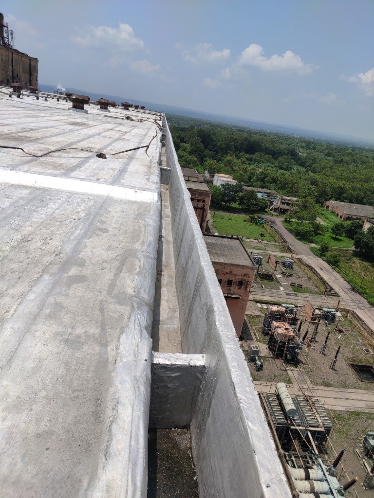 Large industrial roof membrane and coating waterproofing